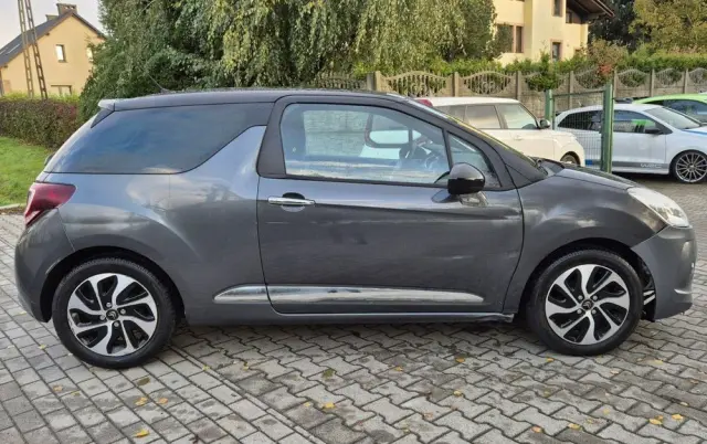 CITROËN DS3 E-HDi 90 FAP SoChic