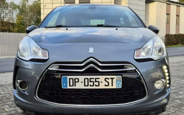 CITROËN DS3 E-HDi 90 FAP SoChic