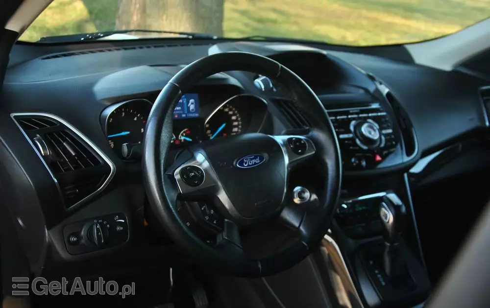 FORD Kuga 2.0 TDCi 4WD Titanium