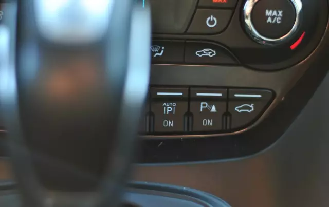 FORD Kuga 2.0 TDCi 4WD Titanium