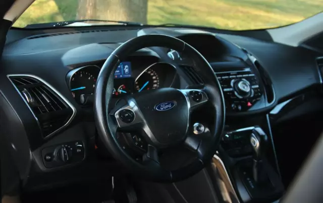 FORD Kuga 2.0 TDCi 4WD Titanium