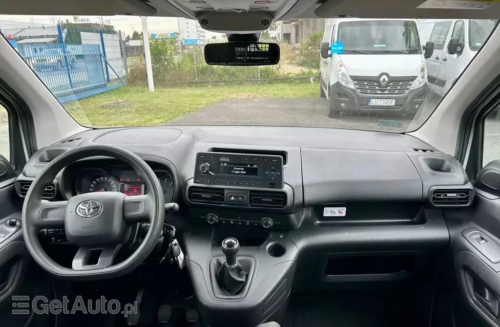 TOYOTA Proace 