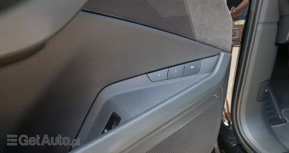 AUDI E-tron 50 quattro S line