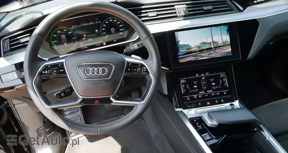AUDI E-tron 50 quattro S line