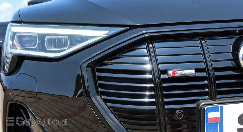 AUDI E-tron 50 quattro S line