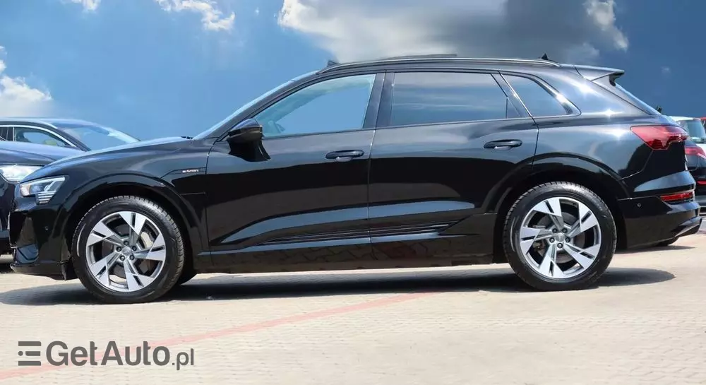 AUDI E-tron 50 quattro S line