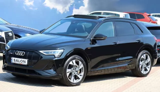 AUDI E-tron 50 quattro S line
