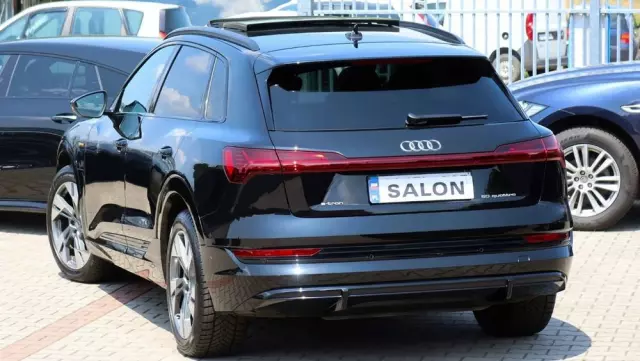 AUDI E-tron 50 quattro S line
