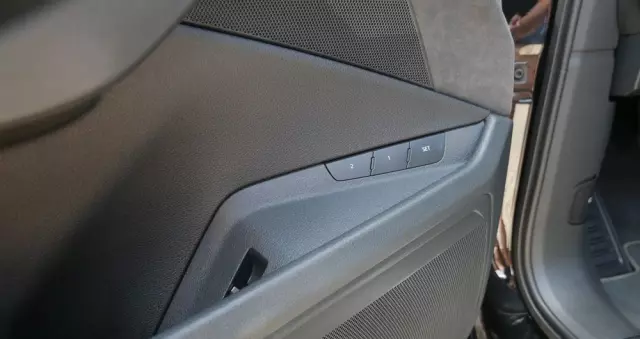 AUDI E-tron 50 quattro S line