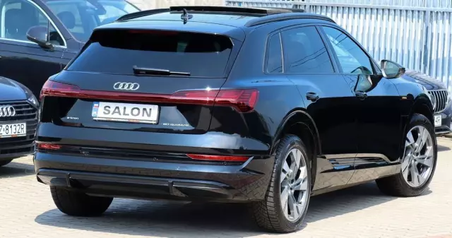 AUDI E-tron 50 quattro S line