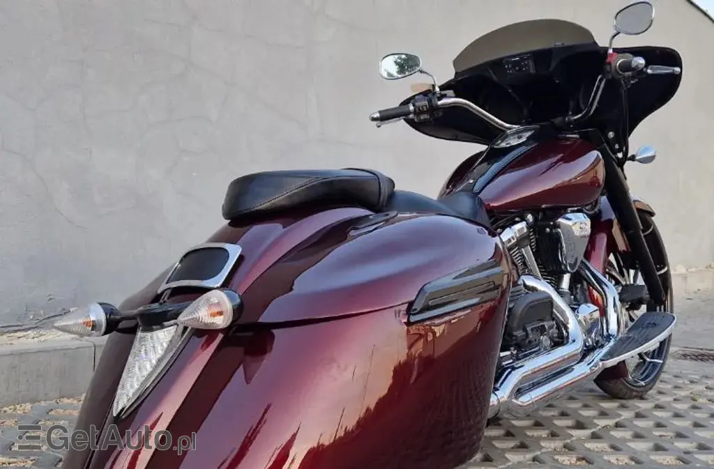 YAMAHA XV 1900A Midnight Star 