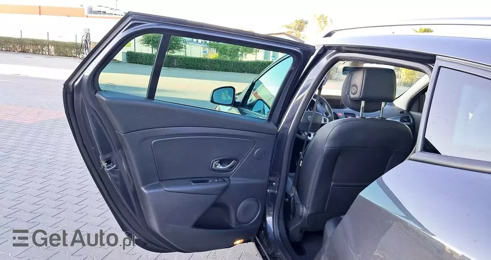 RENAULT Megane Grandtour 2.0 140 CVT Dynamique