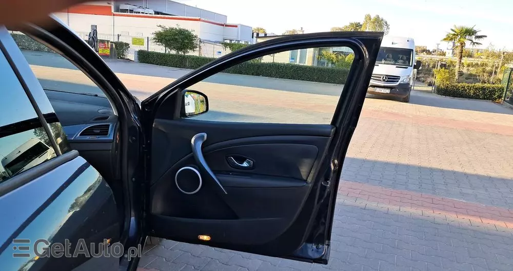 RENAULT Megane Grandtour 2.0 140 CVT Dynamique