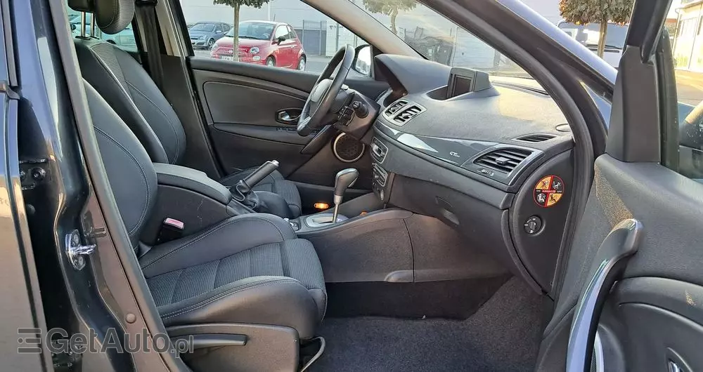 RENAULT Megane Grandtour 2.0 140 CVT Dynamique