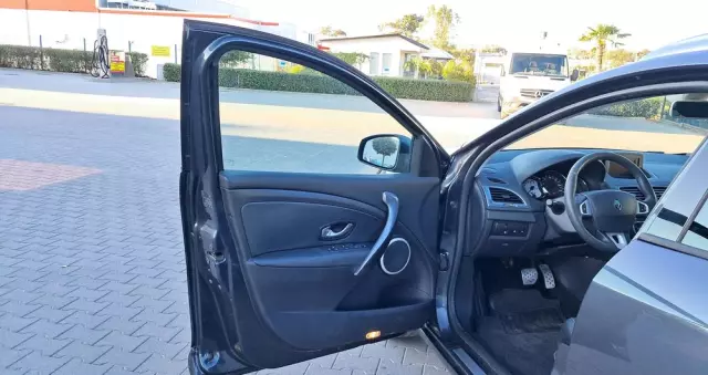 RENAULT Megane Grandtour 2.0 140 CVT Dynamique