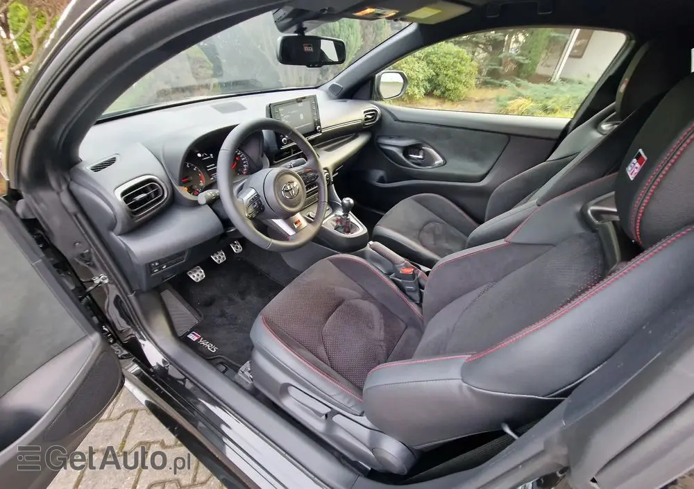 TOYOTA Yaris GR 1.6 Dynamic
