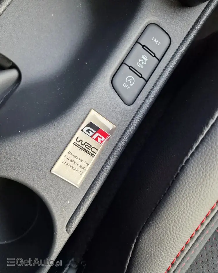 TOYOTA Yaris GR 1.6 Dynamic