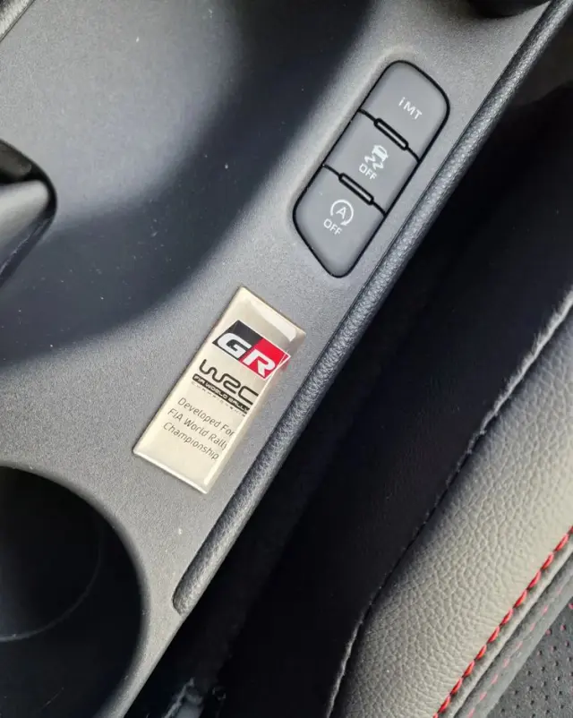 TOYOTA Yaris GR 1.6 Dynamic