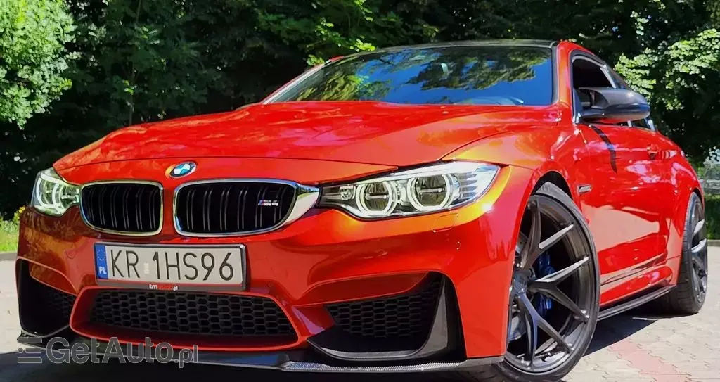 BMW M4 Standard