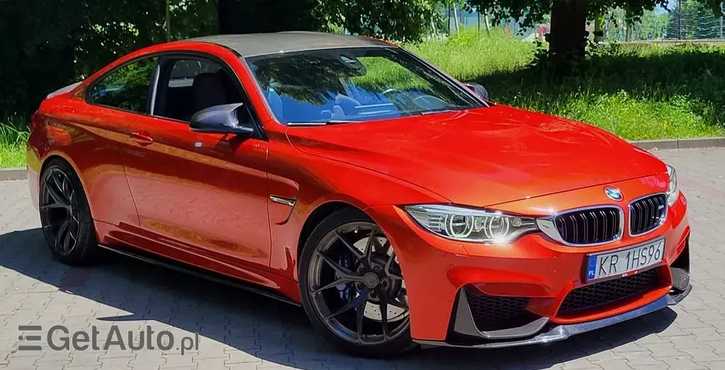 BMW M4 Standard