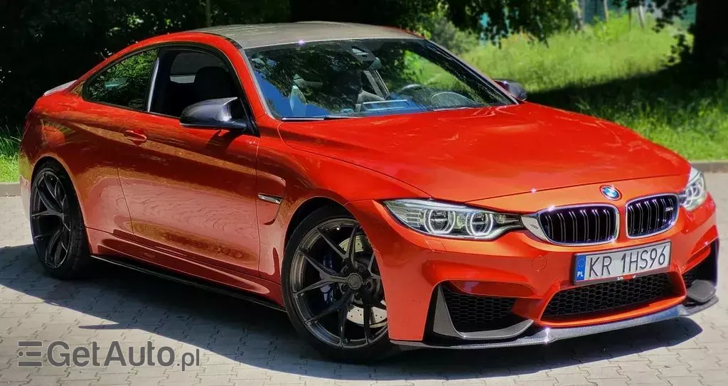 BMW M4 Standard