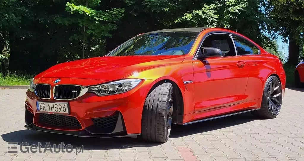 BMW M4 Standard