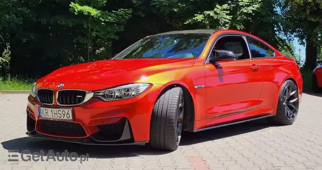 BMW M4 Standard