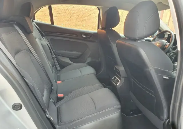 RENAULT Megane ENERGY TCe 100 INTENS