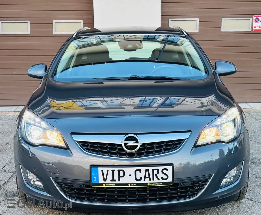 OPEL Astra 1.7 CDTI DPF Cosmo