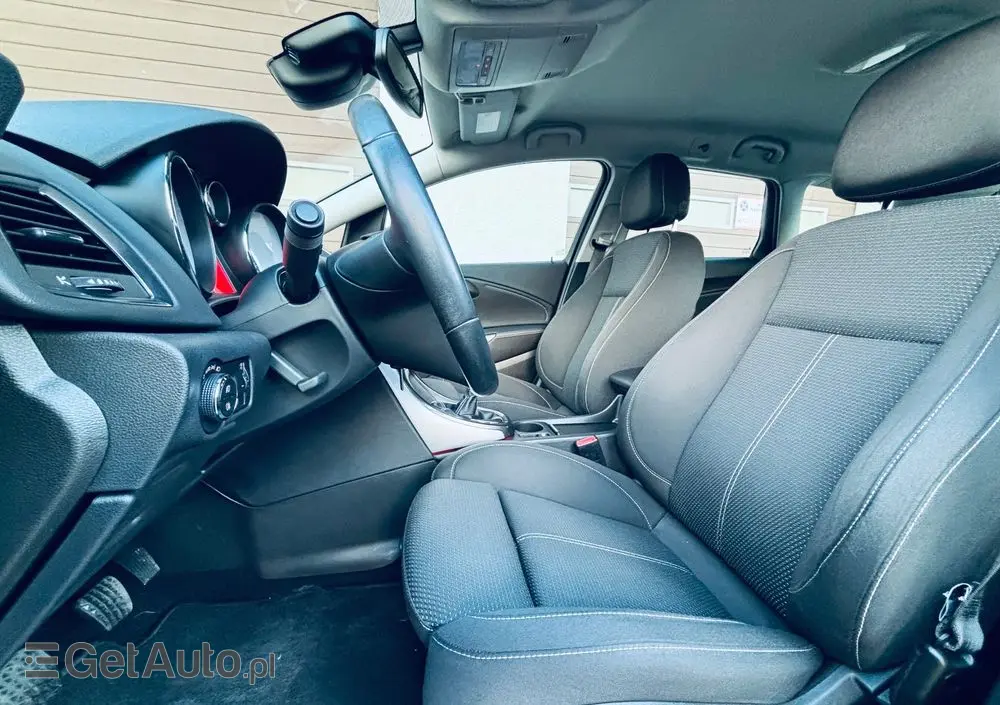 OPEL Astra 1.7 CDTI DPF Cosmo