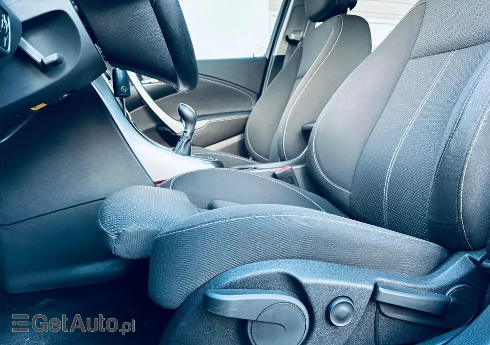 OPEL Astra 1.7 CDTI DPF Cosmo