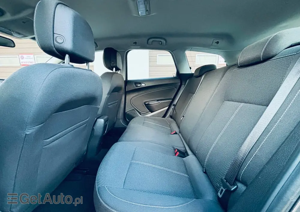 OPEL Astra 1.7 CDTI DPF Cosmo