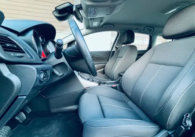 OPEL Astra 1.7 CDTI DPF Cosmo