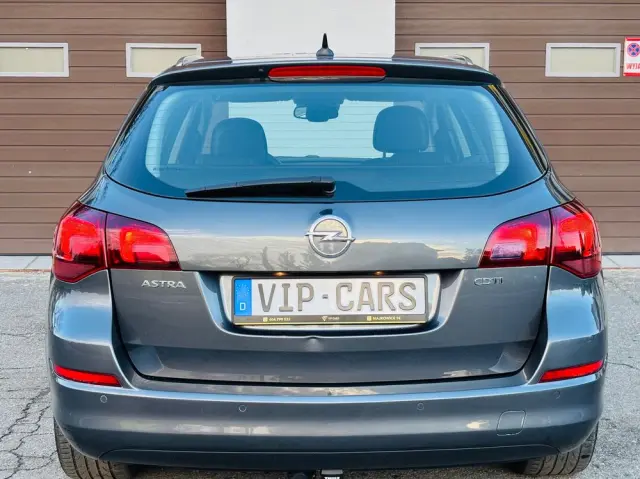 OPEL Astra 1.7 CDTI DPF Cosmo