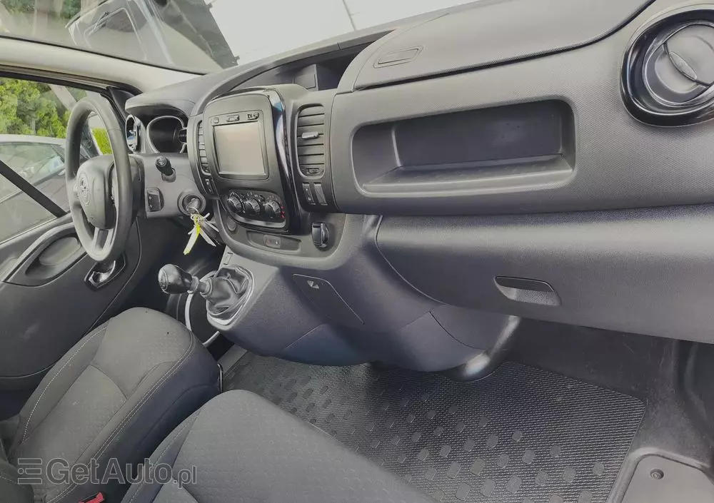 OPEL Vivaro L2H1 125kM 