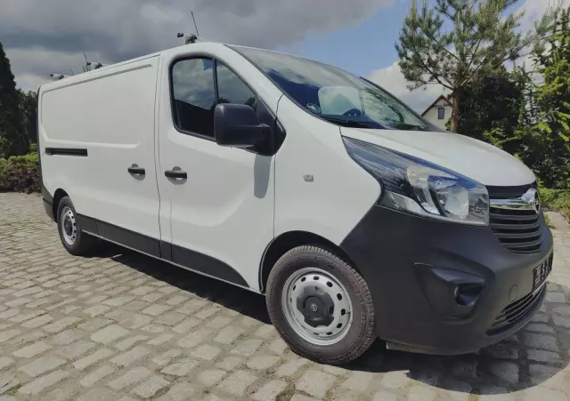 OPEL Vivaro L2H1 125kM 
