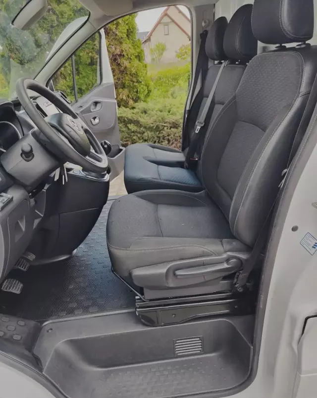 OPEL Vivaro L2H1 125kM 