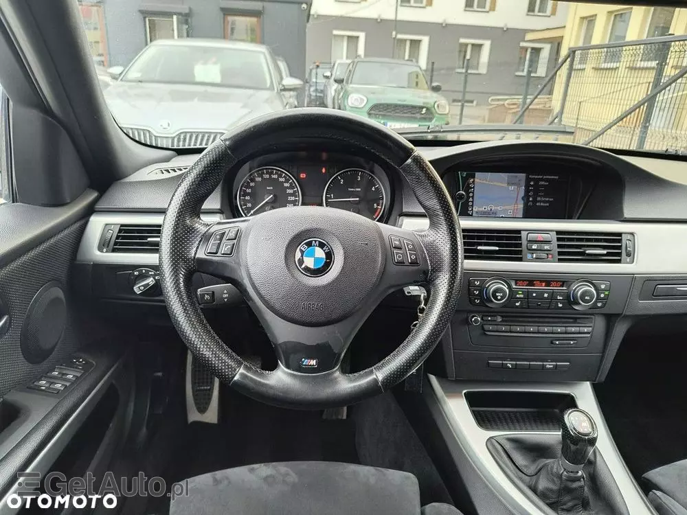 BMW Seria 3 320d Efficient Dynamics Sport Line shadow