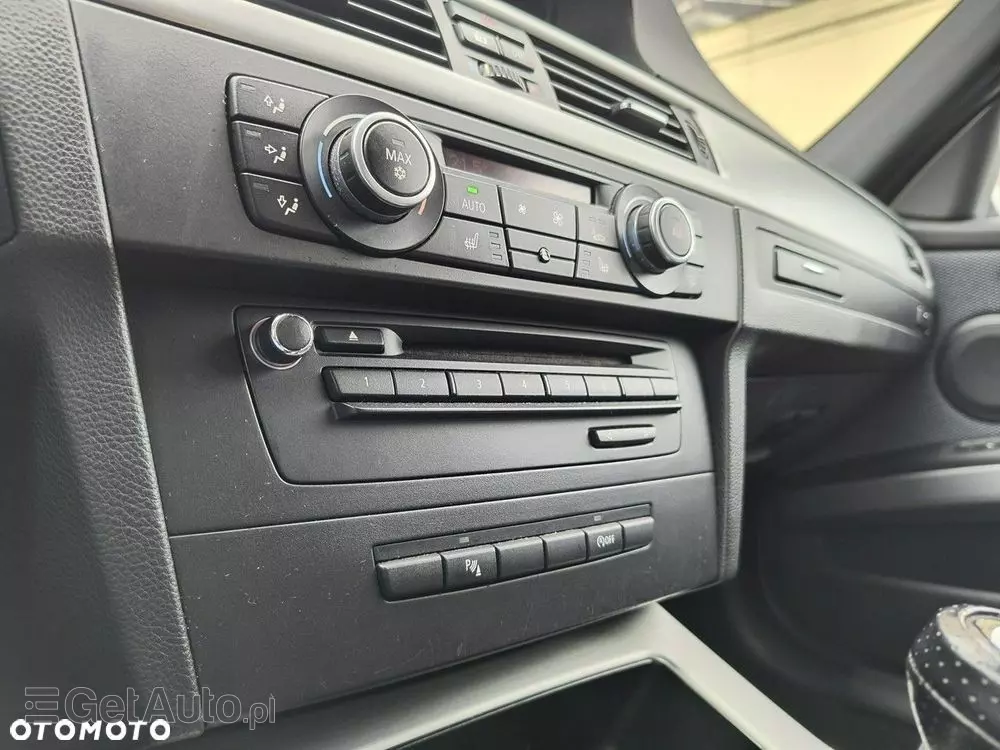 BMW Seria 3 320d Efficient Dynamics Sport Line shadow