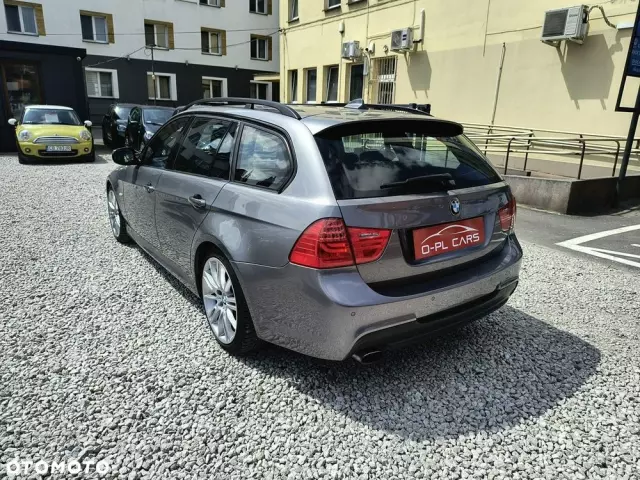 BMW Seria 3 320d Efficient Dynamics Sport Line shadow