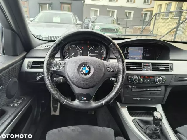 BMW Seria 3 320d Efficient Dynamics Sport Line shadow