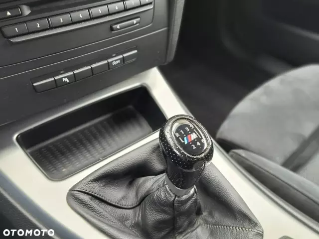 BMW Seria 3 320d Efficient Dynamics Sport Line shadow