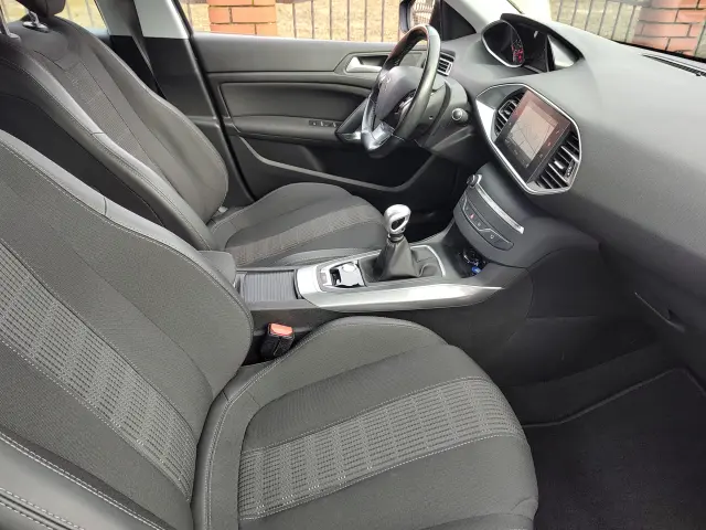 PEUGEOT 308 Allure S&S