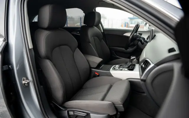 AUDI A6 Avant 2.0 TDI Ultra S tronic