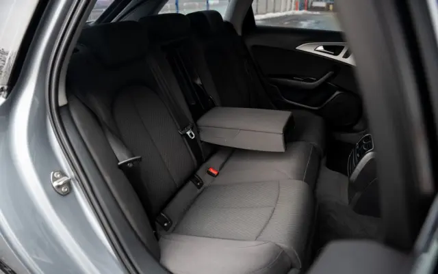 AUDI A6 Avant 2.0 TDI Ultra S tronic