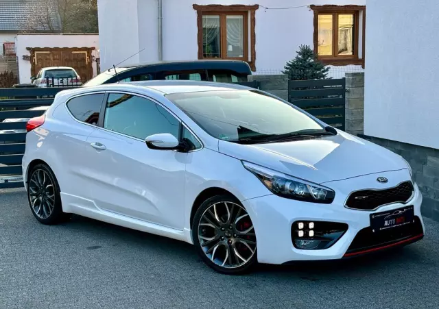 KIA Pro_ceed Pro Ceed 1.6 T-GDI GT-Challenge