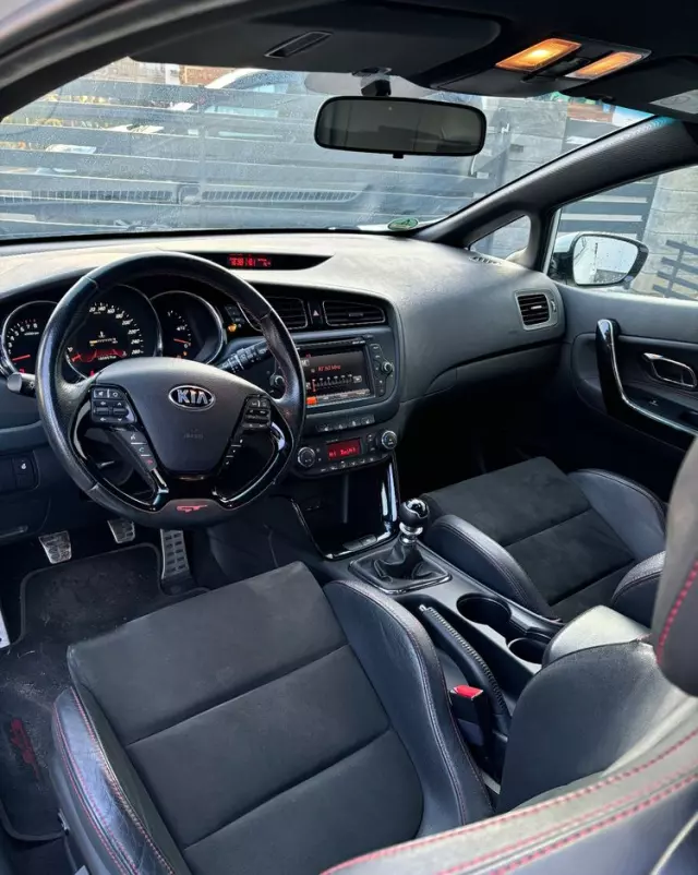 KIA Pro_ceed Pro Ceed 1.6 T-GDI GT-Challenge