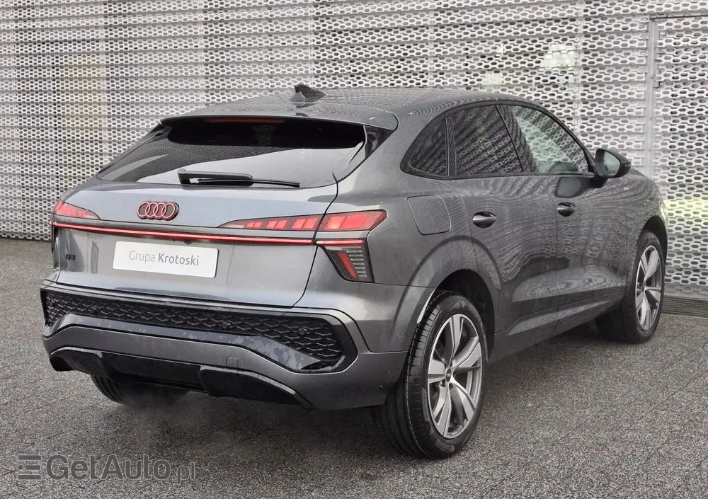 AUDI Q3 Sportback 