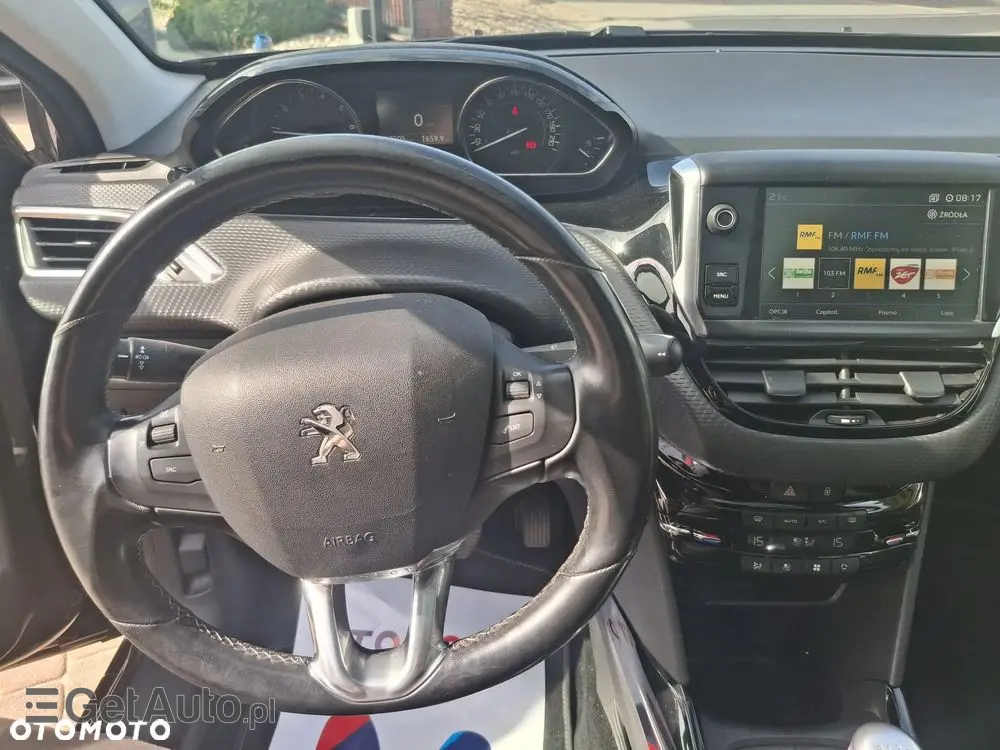 PEUGEOT 2008 PureTech 130 Allure Pack