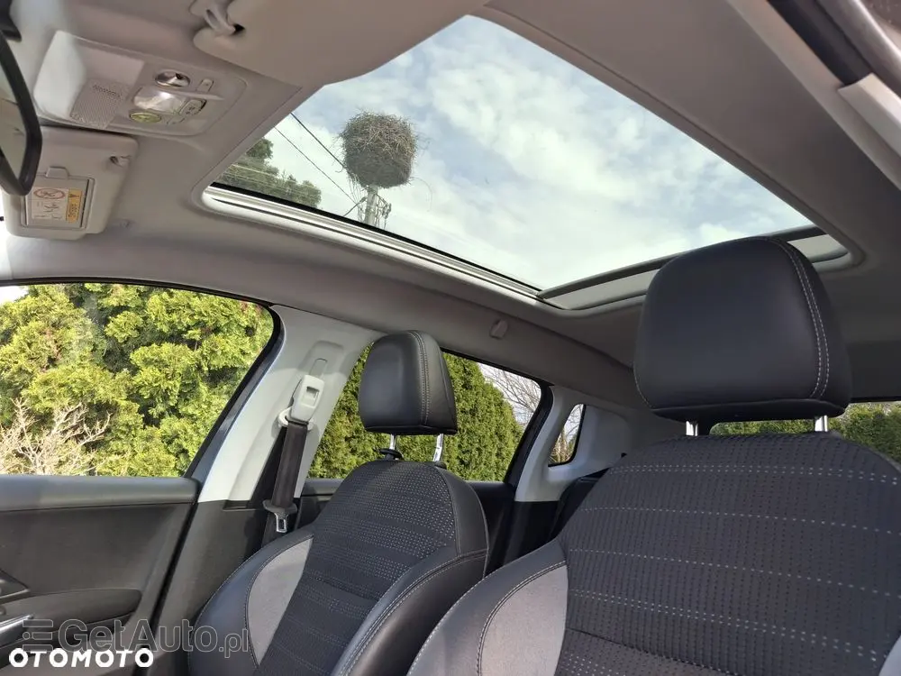 PEUGEOT 2008 PureTech 130 Allure Pack